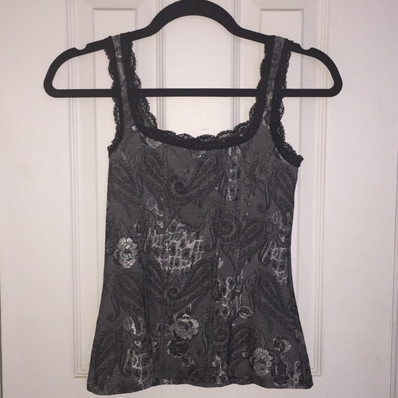 NWOT WHBM Gray and Black Fitted Top - Picture 3 of 5
